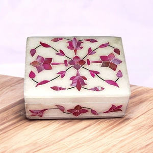 Direct de l'Inde Boîte à bijoux en marbre MOP élégante faite à la main Fournisseur indien moderne et traditionnel directement de l'Inde - Product Image 1