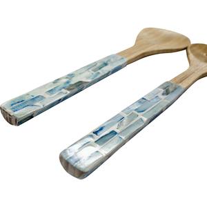 Cuillères en bois et en résine écologiques au meilleur design, ustensiles de cuisine naturels polis pour les cadeaux de fête à bas prix - Product Image 3