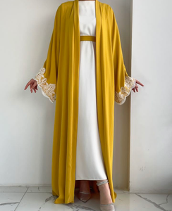 Abaya élégante ouverte sur le devant avec ceinture et belles manches brodées tissu Nida importé sur mesure prix de gros UK - Product Image 5