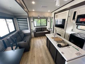 Nouveau 2026 F-o-r-e-s-t R-i-v-e-r Sabre 36F-L-X - Product Image 5