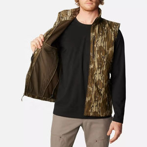 Chalecos Deportivos de Fútbol para Hombre de la Mejor Calidad, Transpirables, Suaves, Diseño Multifuncional, Precio de Mayoreo en Pakistán - Product Image 3