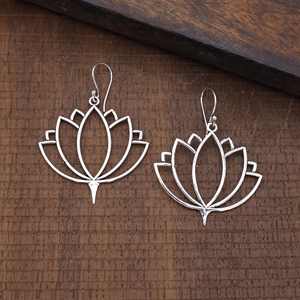 Pendientes de diseño de flor de loto al por mayor en 925, aros de joyería floral de plata de ley sólida, accesorios finos para mujeres y niñas - Product Image 2