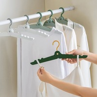 Porte-vêtements pliable multifonctionnel écologique et flexible, cintres en plastique, salon moderne, voyage