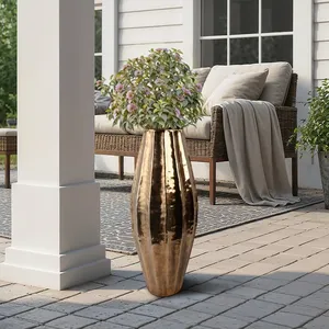 Jarrón de Piso de Hierro Pulido de Tendencia Mundial, Diseño Costero para Bodas, Elegante, Minimalista, Hecho a Mano, Ecológico - Product Image 5