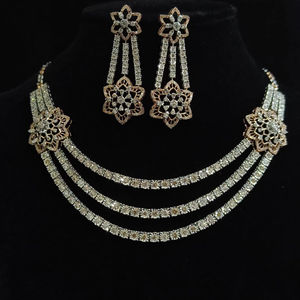 Conjunto de Collar de Oro de 14 Quilates con Diamantes Blancos Cultivados en Laboratorio Certificados por IGI, Corte Brillante Redondo para Mujer, Chapado en Rodio, Estilo Étnico - Product Image 1