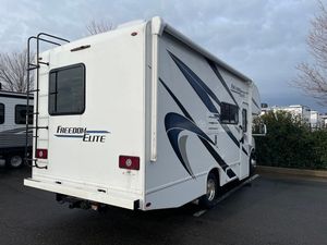 ใช้2023 th หรือฟรี Dom El motorhome - Product Image 3