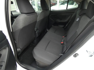 <span class=keywords><strong>Yaris</strong></span> <span class=keywords><strong>Cross</strong></span> <span class=keywords><strong>GR</strong></span> 1.6 Híbrido SUV 2022 Usado, Transmisión Automática, Cuero, Cámara Trasera, Volante a la Derecha/Izquierda - Vehículo de Alta Calidad - Product Image 4