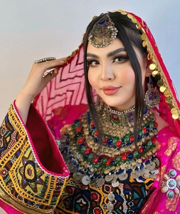 ชุดเดรส kuchi แฮนด์เมดสำหรับผู้หญิงสำหรับเจ้าสาวงานปักลายน่ารักแขนยาวและความเก๋ที่สวยงาม - Product Image 3