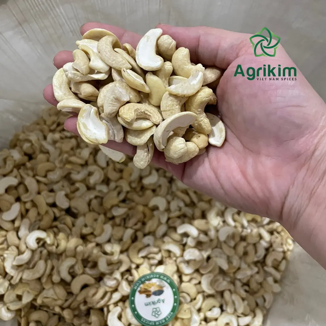 [Contact now] Premium Cashew Nut Raw/Dried Cashews 100% Cashew nuts Customized Packaging From Vietnam +84363565928