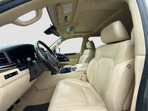 Lexus LX d'occasion 2018, conduite à gauche, norme d'émission Euro IV, 50 001 à 75 000 miles - Product Image 6