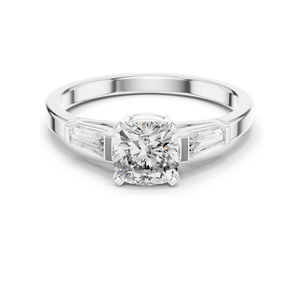 Anillo de Diamante Cultivado en Laboratorio de 2.02 CT para Mujer, Corte Cojín con Diamantes Laterales Trapezoidales, Disponible en 18KT, 14KT, 10KT - Product Image 3