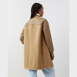 Chaqueta universitaria con logotipo personalizado de nueva moda para mujer, fabricante profesional, diseño único, chaquetas universitarias para mujer - Product Image 4