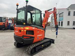 Nouvelle mini-excavatrice Kubota U36-4 et brise-roche Daemo E40 sur chenilles prêts à être expédiés, mini-chenilles KX030-4. - Product Image 6