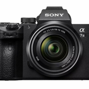 ข้อเสนอส่วนลด กล้องดิจิตอล Alpha A7 III 24.2MP พร้อมเลนส์ FE 28-70 มม. F3.5-5.6 OSS ใหม่ จัดส่งรวดเร็วถึงบ้าน - Product Image 1