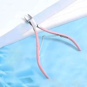 Cortacutículas Profesional de Acero Inoxidable con Mango Rosa para el Cuidado de las Uñas, Herramienta de Manicura para Recortar Cutículas con Precisión - Product Image 1