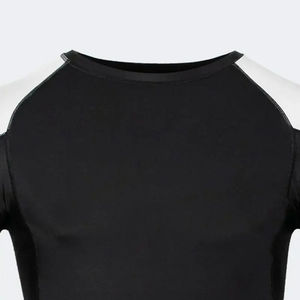 Vêtements d'hiver écologiques à prix raisonnable, vente en gros, rashguard pour hommes, entraînement, tenue toutes saisons, 100% polyester, rashguard pour hommes - Product Image 3