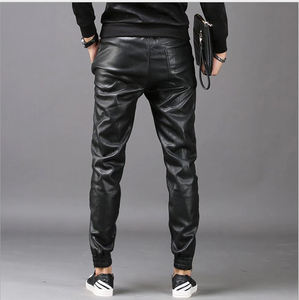กางเกงวอร์มหนังเทียมมีกระเป๋ามีซิปสำหรับผู้ชายกางเกงทรงดินสอเข้ารูปกางเกงแฟชั่นสีดำ - Product Image 4