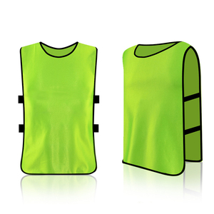 Meilleures ventes Gilet de sport de football unisexe Bavoirs d'entraînement multicolores personnalisés Maillot de football unisexe de haute qualité - Product Image 4