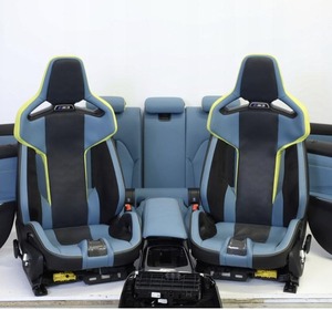 Funda de Asiento de Coche Azul de Cuero Sintético Perforado con Cojín para Reposacabezas y Funda para Volante para el Interior del Vehículo - Product Image 1
