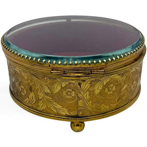 Prix bas carré or fini métal laiton bordure en relief fleur conception clair biseauté verre fait main boîte de rangement boîte à bijoux - Product Image 4