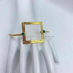 กำไลทองเหลืองชุบทองทำด้วยมือสำหรับผู้หญิงสไตล์คลาสสิกทันสมัยเหนือกาลเวลาพร้อมอัญมณีเครื่องประดับแฟชั่น - Product Image 2