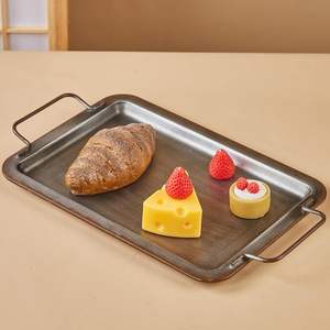 Bandeja de Servicio Ovalada para Cocina, Diseño Floral en Relieve, Asa Decorativa, en Oferta - Product Image 3