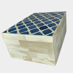 Caja de joyería con incrustaciones de hueso de forma cuadrada con organizador de almacenamiento decorativo de diseño Floral en relieve para joyas, regalos y recuerdos - Product Image 4