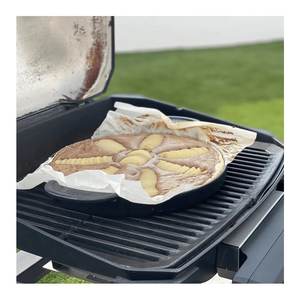 Plancha de Hierro Fundido Weber (38.6x30.5cm) con Asa Lisa 7421 para Asar y Cocinar - Product Image 3