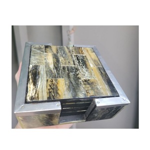 Ensemble de 4 sous-verres en corne naturelle avec support, pour la maison et les restaurants, couleur corne naturelle et poli à la perfection, fourni par l'usine - Product Image 5