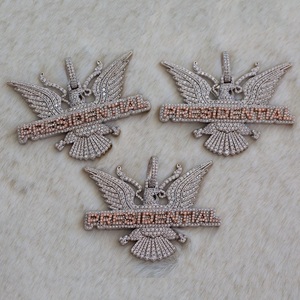 จี้เพชรโมอิสตัดสีทอง14K หรูหราสไตล์ฮิปฮอปพร้อมของขวัญเงินสเตอร์ลิงจี้สไตล์ตัวอักษรตามสั่ง - Product Image 2