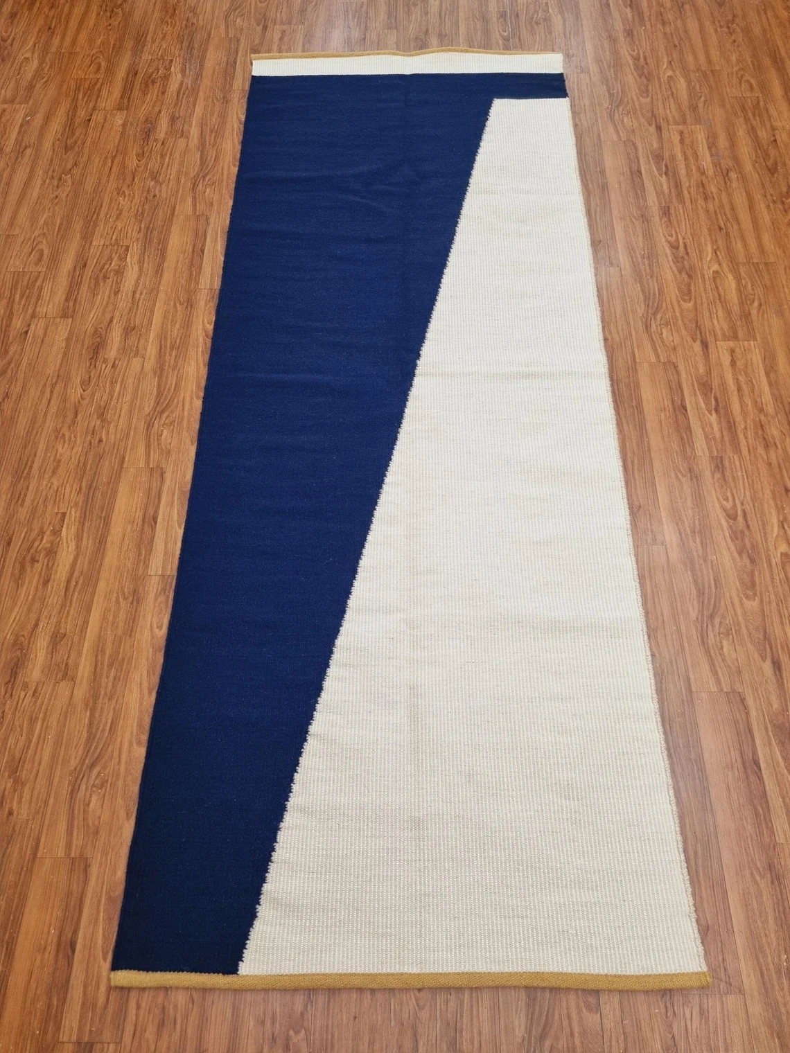 Identique à l'image