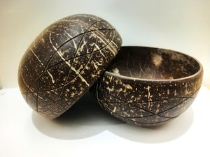 ชุดชามช้อนทำจากกะลามะพร้าวธรรมชาติออร์แกนิค สำหรับสมูทตี้ สลัด พร้อมฝาปิด ตกแต่งบ้านในเทศกาลคริสต์มาส งานตัดแบบไดคัท พิมพ์ลาย ใช้เป็นเชิงเทียน - Product Image 2