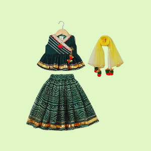 Los últimos diseños indios tradicionales modernos Lehenga Choli para niños usan el precio a granel disponible de la India - Product Image 3