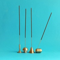 Soporte de incienso cilíndrico plateado, soporte de palo de metal de lujo moderno, accesorio de decoración de meditación hecho a mano, quemador de mesa elegante