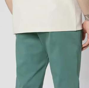 Pantalon de survêtement haute intensité à flexibilité avancée pour hommes Joggers d'entraînement à mouvement optimal avec logo personnalisé de soutien extensible - Product Image 4