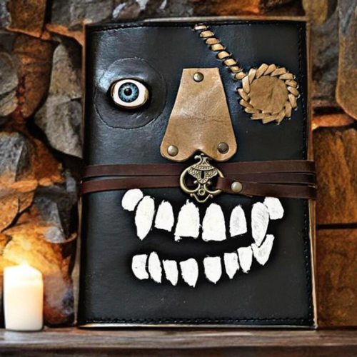 สีน้ำตาล