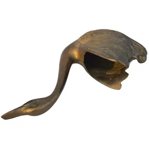 Cuenco Decorativo de Metal Hecho a Mano para Decoración Festiva y de Temporada, Pieza de Diseño Interior, Seguro, Plateado por Zahid Exports - Product Image 3