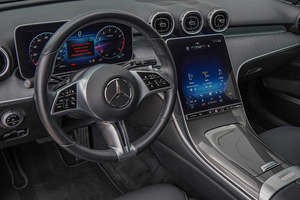 Offre originale d'occasion 2024 Mercedesssss-Benzzz Classe C C 300 RWD d'occasion - Product Image 4
