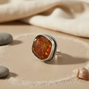 Anillo de Plata de Ley 925 con Incrustaciones de Diamantes de Corte Ovalado, Chapado en Oro, para Mujer - Product Image 1
