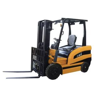 Montacargas de 3 toneladas con mástil de 3 etapas, batería eléctrica de plomo-ácido, elevación de 6 metros, desplazador lateral hidráulico, neumáticos macizos, operación sentado, tracción total (AWD) - Product Image 1