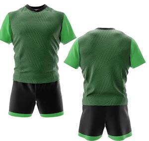 Ensemble d'uniformes de rugby pour hommes de la meilleure qualité, design respirant unisexe pour adultes - Product Image 1