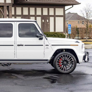 Mercedes-Benz AMG G63 SUV 2025, 4.0L V8 Biturbo Híbrido, Tracción en las Cuatro Ruedas, Transmisión Automática de 9 Velocidades, Vehículo Todoterreno de Lujo, Disponible en Stock - Product Image 5