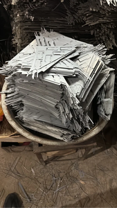 เศษมอเตอร์อลูมิเนียมพร้อมขดลวดทองแดง (1 แรงม้า, 100 กก. แบบคละ) เศษมอเตอร์อลูมิเนียมพร้อมขดลวดทองแดง ราคาขายส่ง - Product Image 4