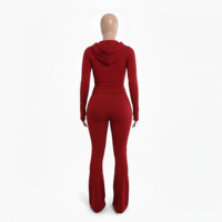 Conjunto de Sudadera con Capucha y Pantalones Acampanados de Alta Calidad para Venta al por Mayor, Personalizable, Casual, con Logotipo Sólido, Traje Deportivo Rojo para Mujer