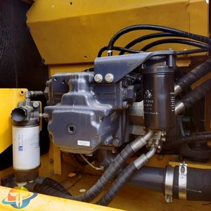 รถขุดตีนตะขาบ Komatsu PC200-8 มือสอง ราคาถูก - Product Image 5