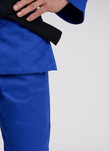 Kimono de Judo Personnalisé Brodé Respirant 340g, Tissage Double Renforcé 100% Coton, Tenue Professionnelle Durable pour la Pratique au Dojo - Product Image 5