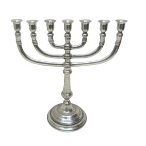Chandelier Menorah de Hanukkah élégant plaqué argent, bougeoir traditionnel en métal à 9 branches pour la décoration intérieure et les cadeaux religieux - Product Image 5