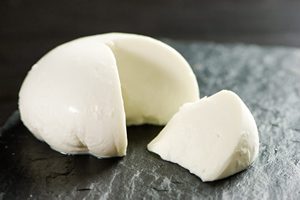 Wholesale Premium Mozzarella Cheese, 40% Fat Approx. 15 KG Blocks - Product Image 5