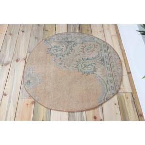 Tapis turc 3,3x3,3 pieds, tapis rond vintage, tapis à motifs floraux orange et vert - Product Image 3