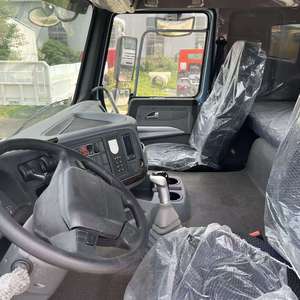 Camión Volquete Usado 8x6 con Volante a la Izquierda (371HP) para Carga Pesada en Minería y Transporte de Ingeniería, Emisión Euro 4 - Product Image 3